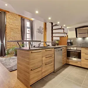 Appartement Duplex Place Du Capitole, Toulouse