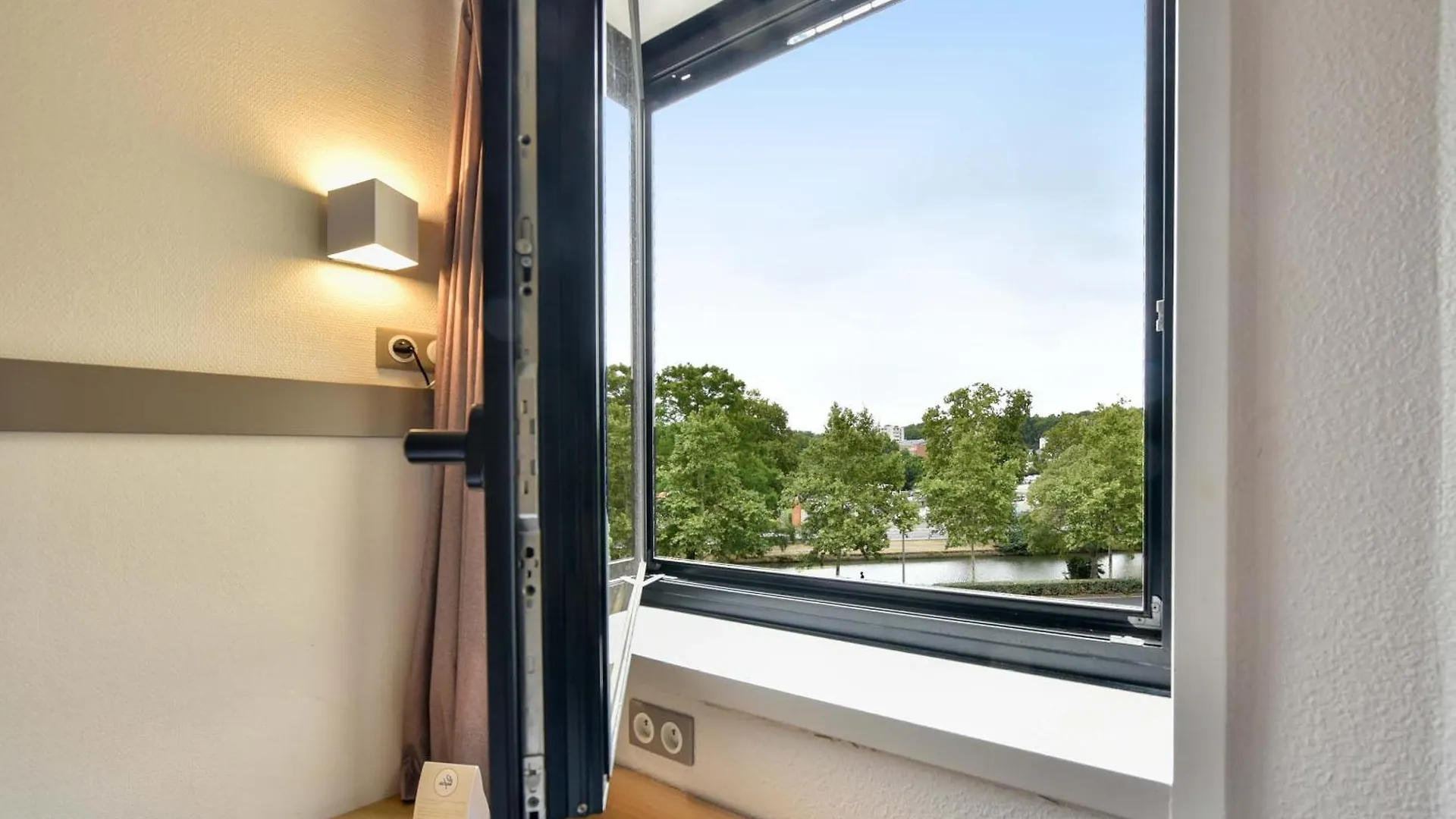 B&B Hotel Toulouse Centre Canal Du Midi France