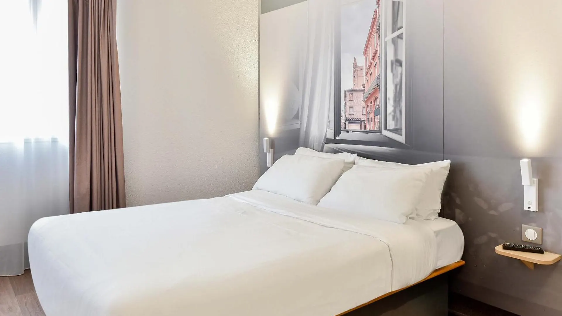 B&B Hotel Toulouse Centre Canal Du Midi 3*,